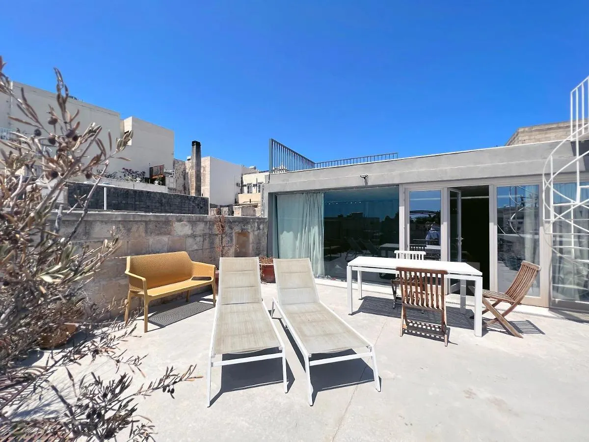 Stunning And Spacious - 1Br Penthouse Valletta Malta