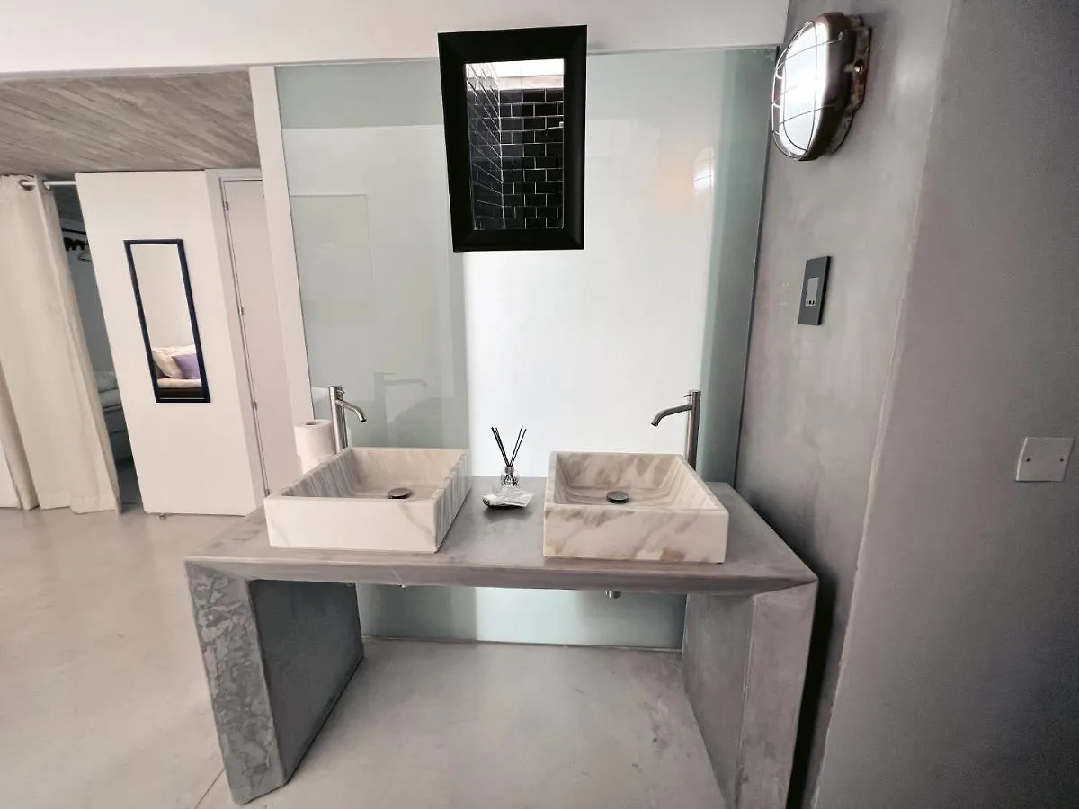 Stunning And Spacious - 1Br Penthouse Valletta 0*,  Malta