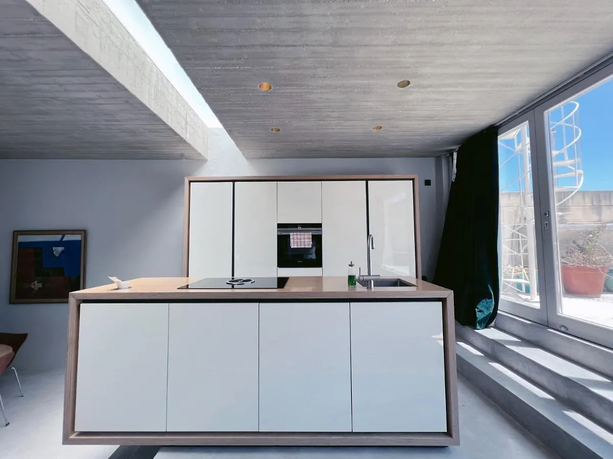 Apartment Stunning And Spacious - 1Br Penthouse Valletta