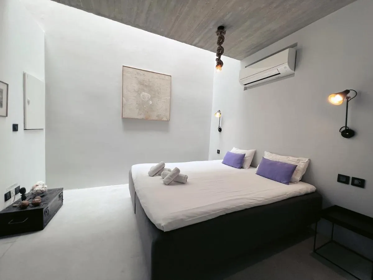 Apartment Stunning And Spacious - 1Br Penthouse Valletta