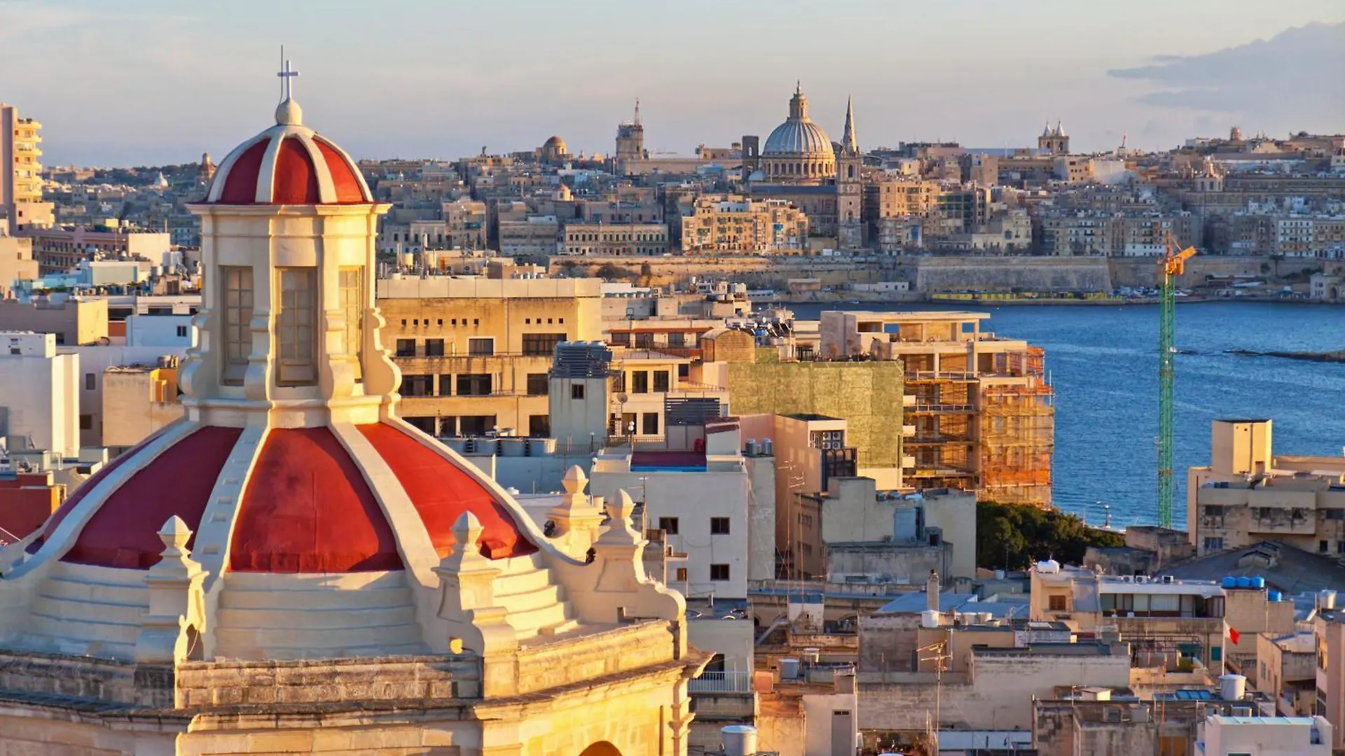 Apartment Stunning And Spacious - 1Br Penthouse Valletta