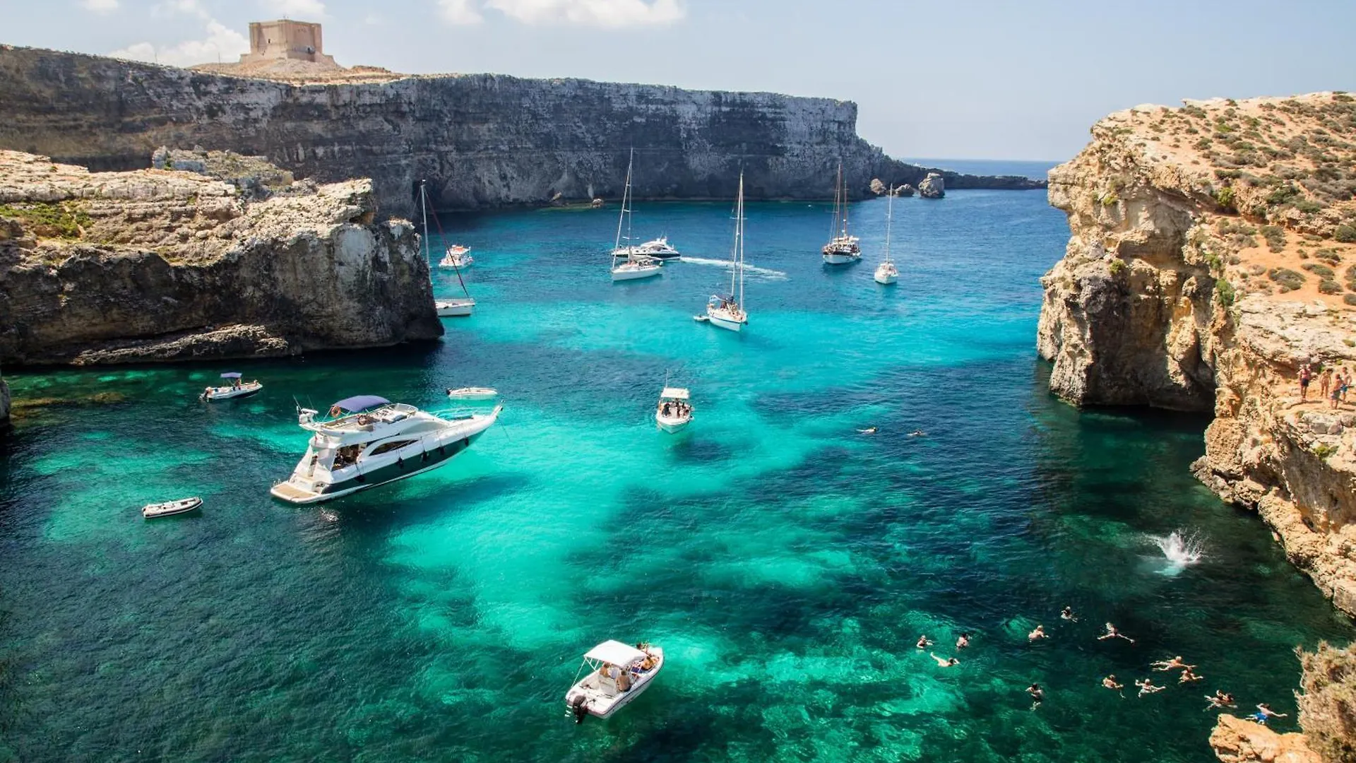 Stunning And Spacious - 1Br Penthouse Valletta Apartment